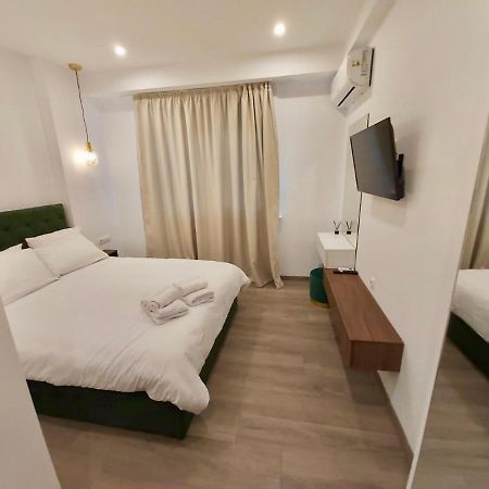 Real City Suites Syntagma Афины Экстерьер фото