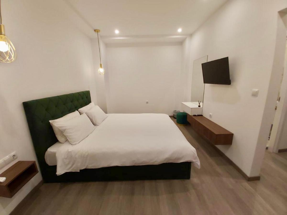 Real City Suites Syntagma Афины Экстерьер фото