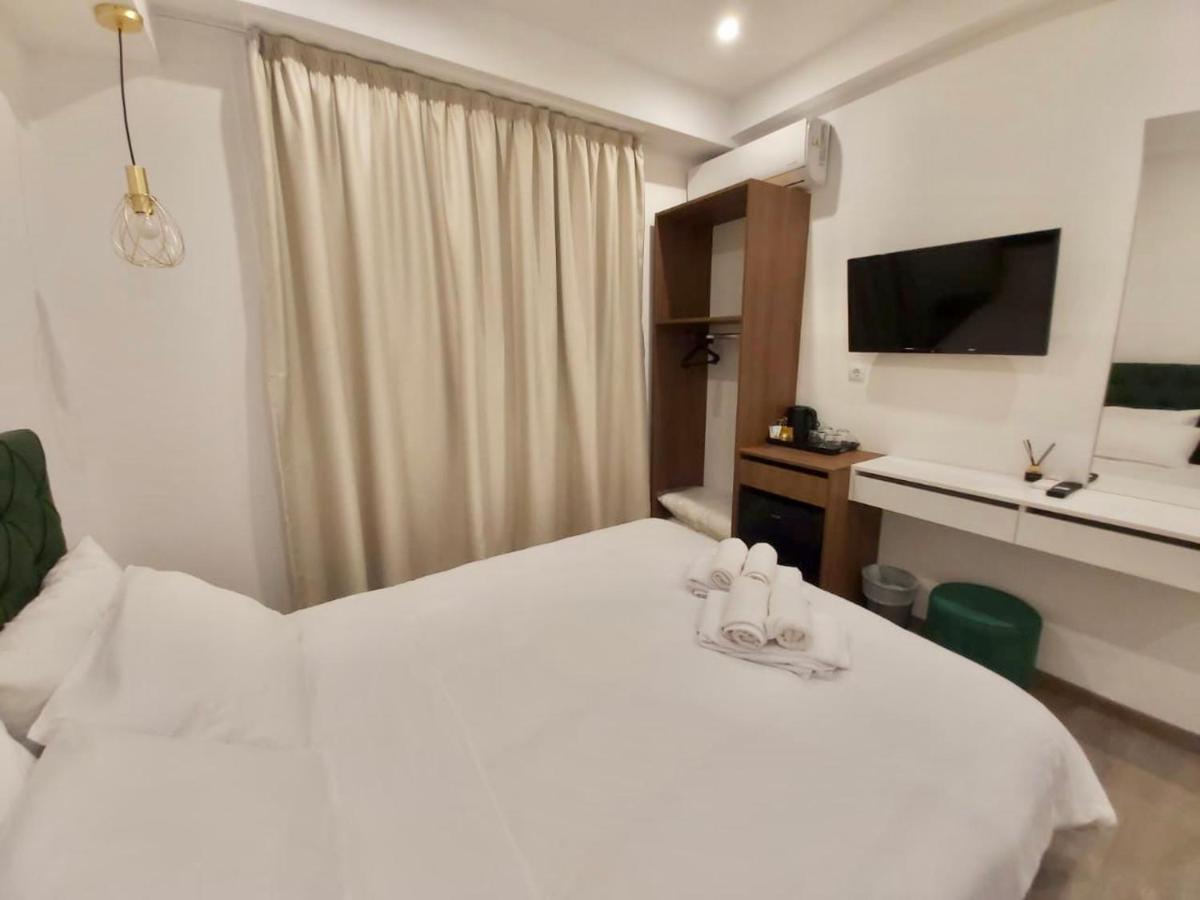 Real City Suites Syntagma Афины Экстерьер фото