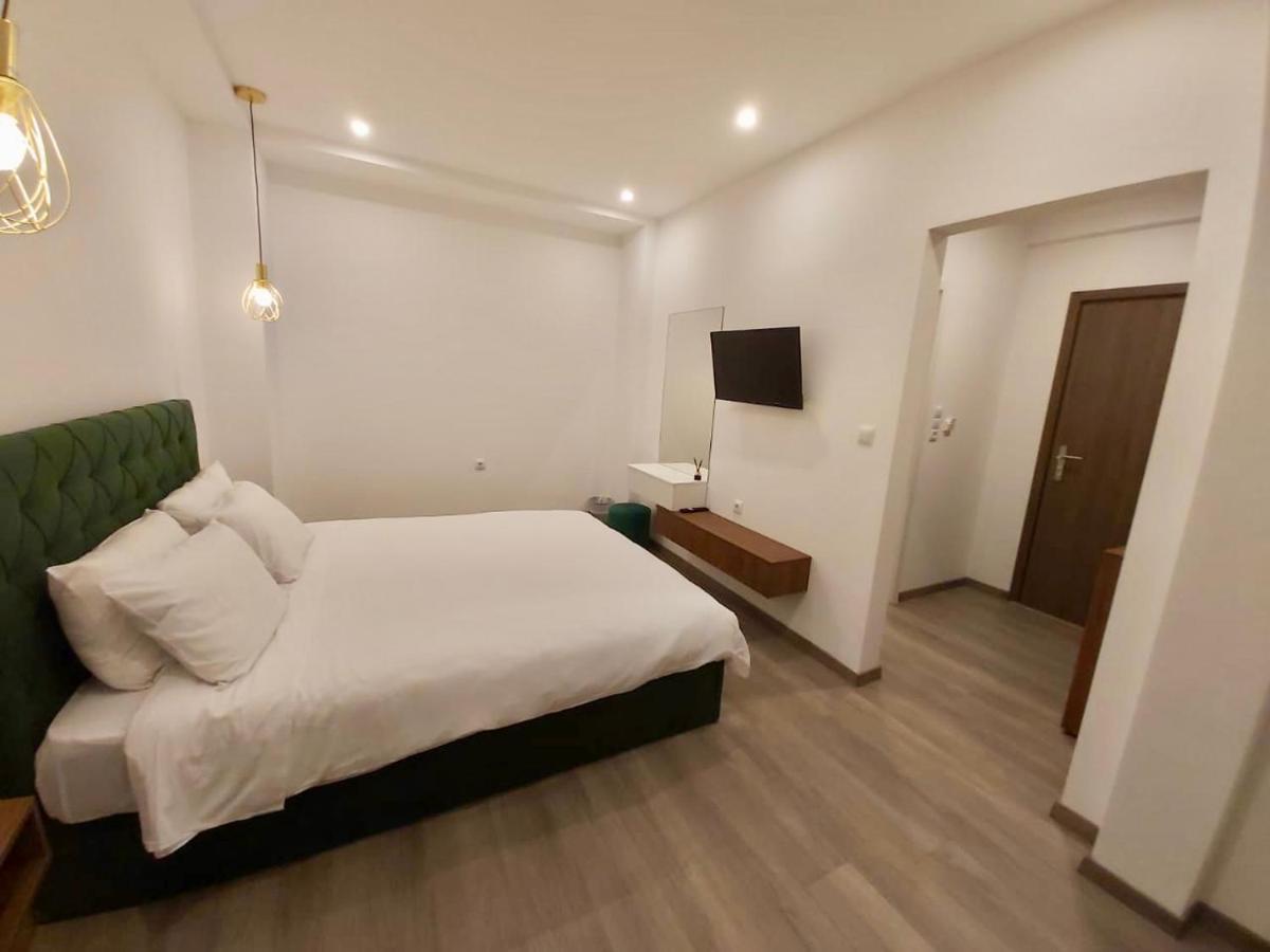 Real City Suites Syntagma Афины Экстерьер фото